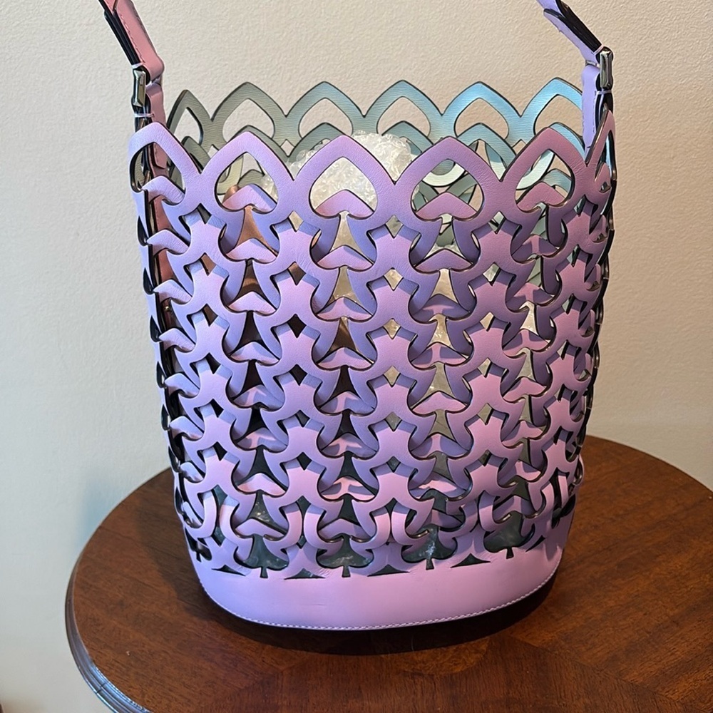 Kate Spade. Leather lace shoulder bag.  Easter basket.  Violet/off-white cut out - Picture 13 of 13
